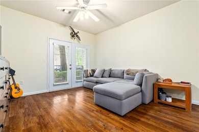 3297 S College St unit E101, Auburn, AL 36830 - photo 4