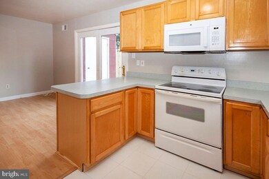 47 Canis Ct, Sewell, NJ 08080 - photo 3