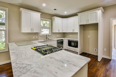 2029 Felix Ave, Memphis, TN 38104 - photo 5