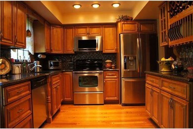 51 Harrowgate Dr, Cherry Hill, NJ 08003 - photo 3