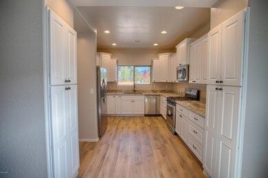 Kitchen (3)