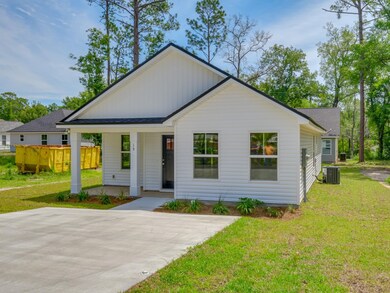 1599 Dr Martin Luther King Jr Mem Rd, Crawfordville, FL 32327 - photo 5