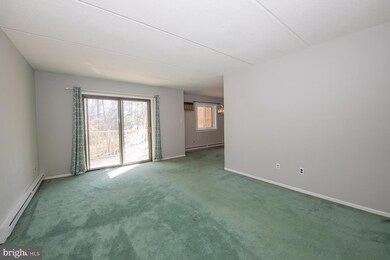 400 Campbell Cir unit G6, Downingtown, PA 19335 - photo 2