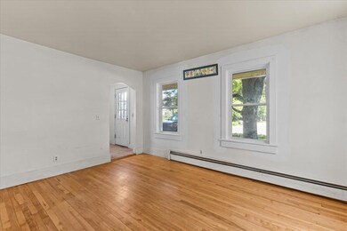 278 Colchester Ave, Burlington, VT 05401 - photo 3