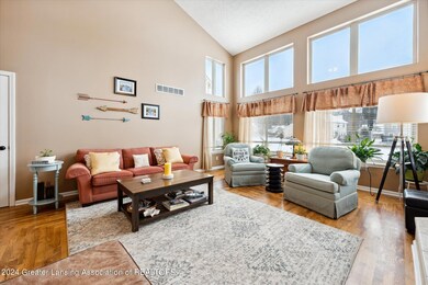 12-4093-Pheasant-Run-Holt-MI-48842-Windo
