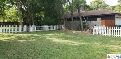 1424 N Lbj Dr, San Marcos, TX 78666 - photo 7