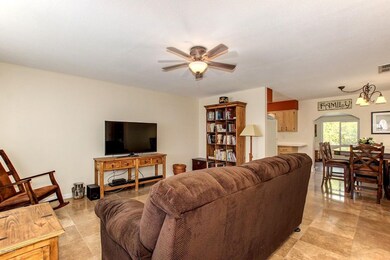 10528 W Caron Dr, Sun City, AZ 85351 - photo 4