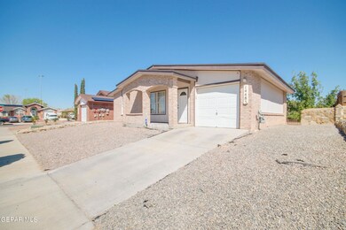 14485 Calla Lily Place, Horizon City, TX 79928 - photo 2