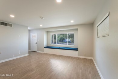 4011 N 44th Place, Phoenix, AZ 85018 - photo 4