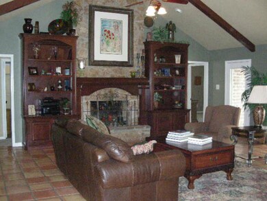 4069 Emil St, Robstown, TX 78380 - photo 5