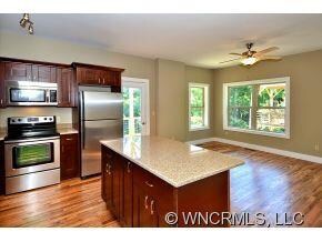 random pics of Moore Ave