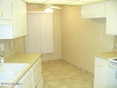 17451 N 105th Ave, Sun City, AZ 85373 - photo 7
