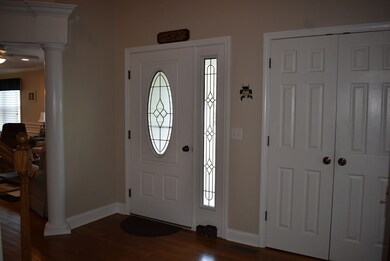 26 Victoria Dr unit 12, Rochdale, MA 01542 - photo 2