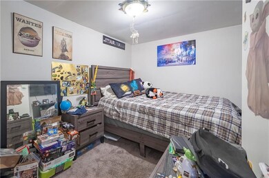 925 Cottage St, Pawtucket, RI 02861 - photo 7