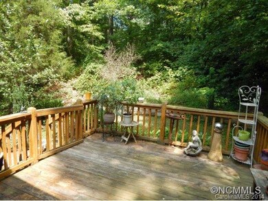Spacious Deck