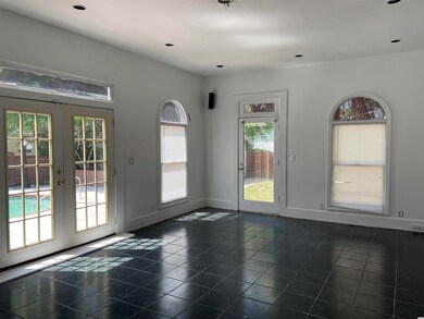 521 Live Oak Ave, Kingstree, SC 29556 - photo 7