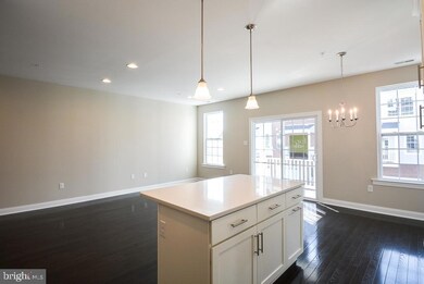 762 W 2nd St, Lansdale, PA 19446 - photo 4