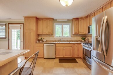 95 Woodburn Dr, Methuen, MA 01844 - photo 7