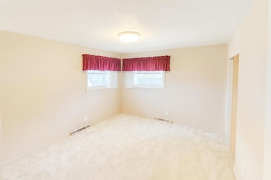 931 13th St, Havre, MT 59501 - photo 7