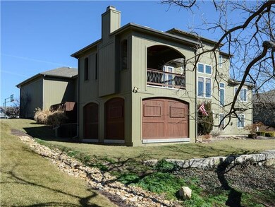 19101 W 100th Terrace, Lenexa, KS 66220 - photo 2