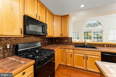 7220 Forkland Way, Gainesville, VA 20155 - photo 6