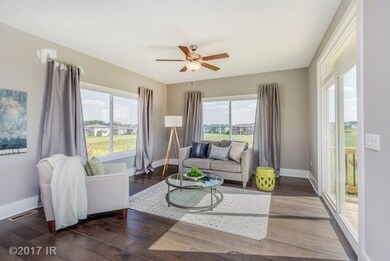 9632 Marnewood Dr, Grimes, IA 50111 - photo 7