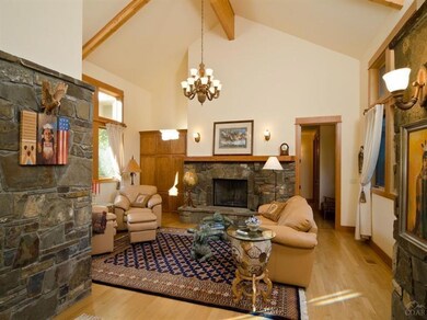 61858 Bunker Hill Ct, Bend, OR 97702 - photo 4