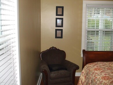 11 Hawthorn Hill, Louisville, KY 40204 - photo 6