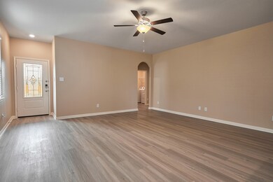 22151 Lost Lantern Dr, Hockley, TX 77447 - photo 2