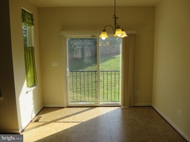 16762 Blackjack Oak Ln, Woodbridge, VA 22191 - photo 7