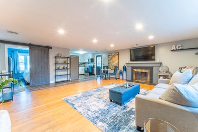 186 Gwen Rd, Meriden, CT 06451 - photo 4