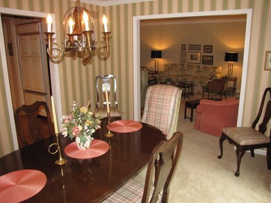 630 Windham Ln, Naperville, IL 60563 - photo 7