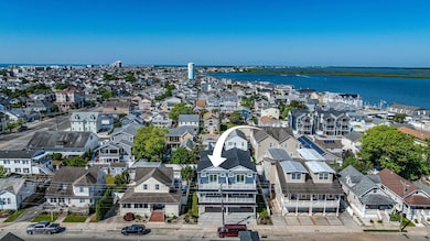 114 W Columbine Rd unit East, Wildwood Crest, NJ 08260 - photo 2