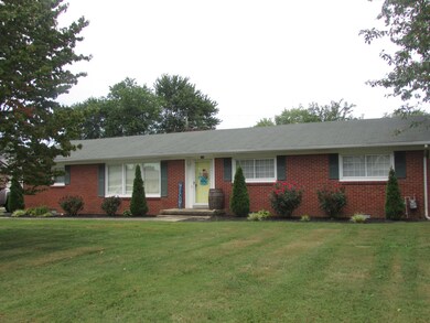 SO CLASSIC AND LOVELY - JUST BEAUTIFUL!!  