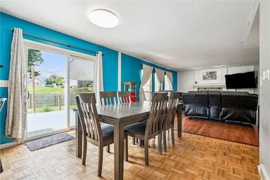 6823 1st Ave SW, Cedar Rapids, IA 52405 - photo 6