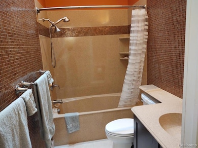 1432 Pond View Ct, Wixom, MI 48393 - photo 7