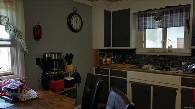 747 Harding Ave, North Tonawanda, NY 14120 - photo 6