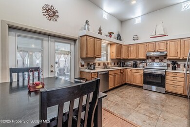 109 Meadow Cir, Bloomfield, NM 87413 - photo 7