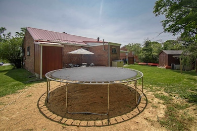 206 Broce Dr, Blacksburg, VA 24060 - photo 3