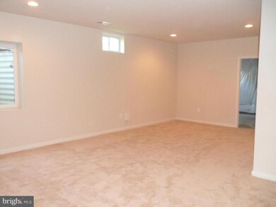10363 Stewards Chance Ln, White Plains, MD 20695 - photo 3