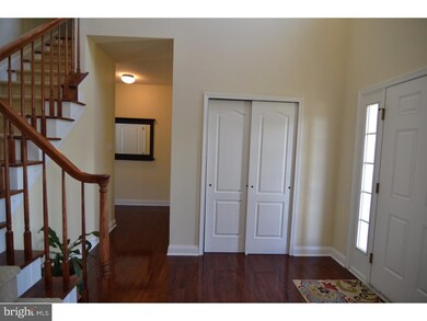 911 Canterbury Dr, Mullica Hill, NJ 08062 - photo 2