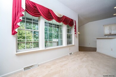 11 Camden Cir, Delmar, NY 12054 - photo 5