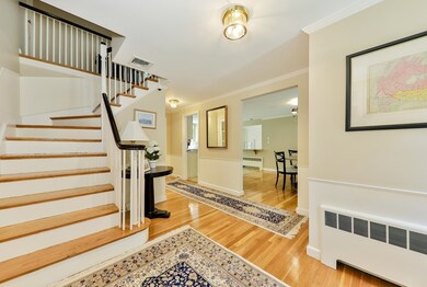 53 Whitelawn Ave, Milton, MA 02186 - photo 4