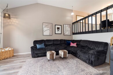 618 12th St NE, East Wenatchee, WA 98802 - photo 5