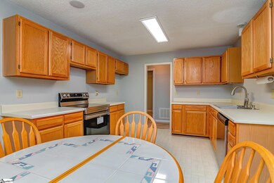 12 Hyde Park Ln, Mauldin, SC 29662 - photo 7