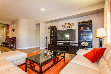 06 Family Room