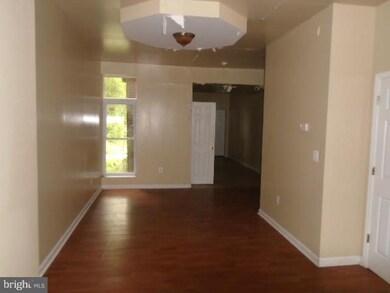 2521 Brookfield Ave, Baltimore, MD 21217 - photo 5