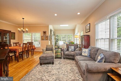 11409 Heritage Oak Ct, Reston, VA 20194 - photo 3