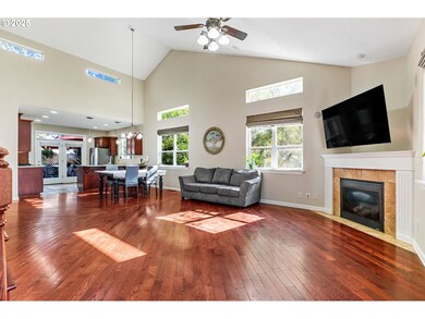 610 NW Hillcrest Dr, Dallas, OR 97338 - photo 5