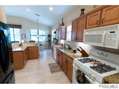 Custom Cabinets With Granite